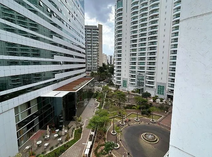 Sm622 Flat Regiao Central Prox Embaixada Americana
