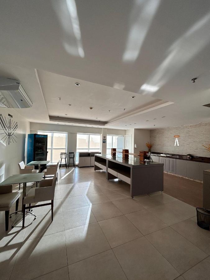 Sm622 Flat Regiao Prox Embaixada Americana Brasilia